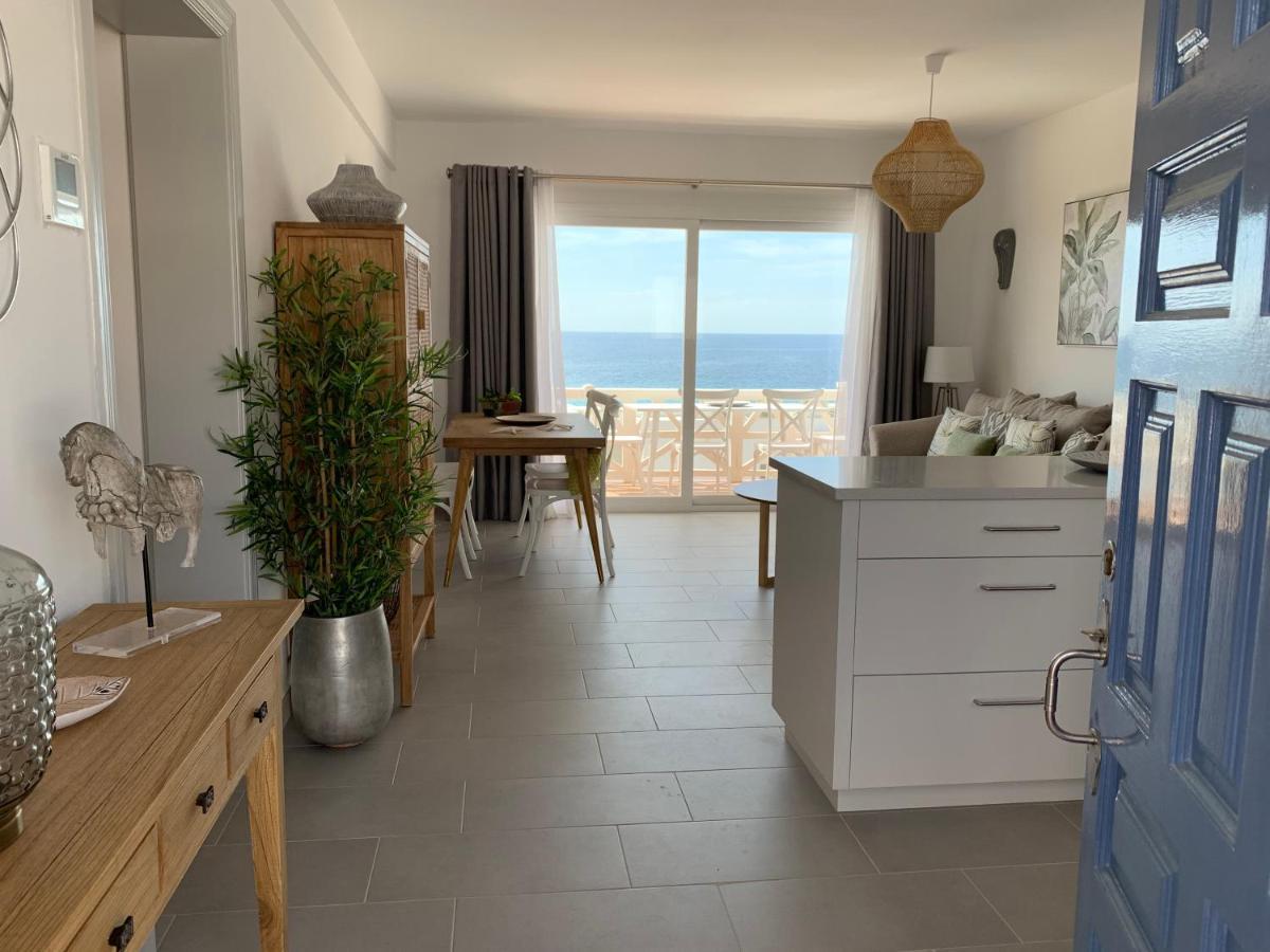 Apartamento En Playa Santo Tomas Es Migjorn Gran Bagian luar foto