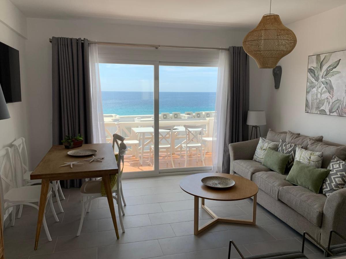 Apartamento En Playa Santo Tomas Es Migjorn Gran Bagian luar foto