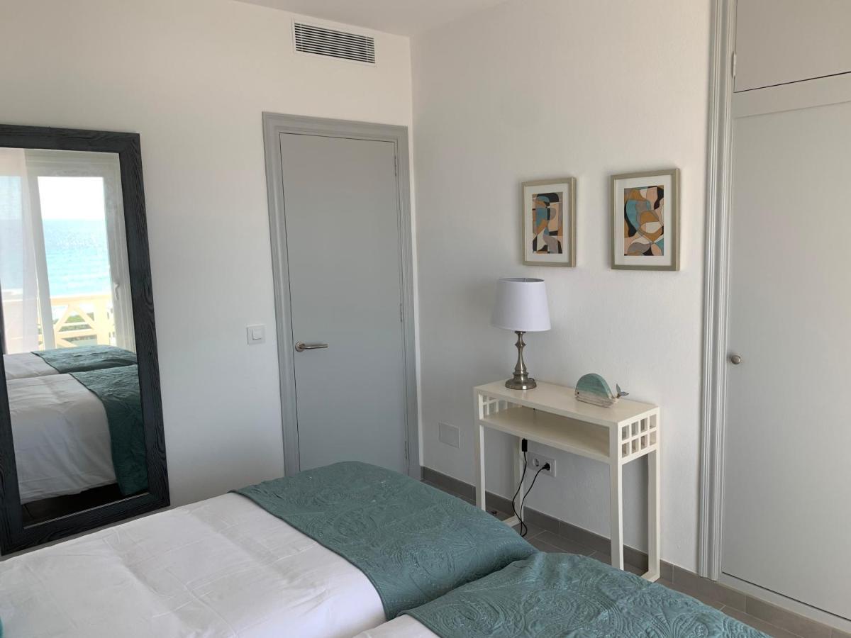 Apartamento En Playa Santo Tomas Es Migjorn Gran Bagian luar foto
