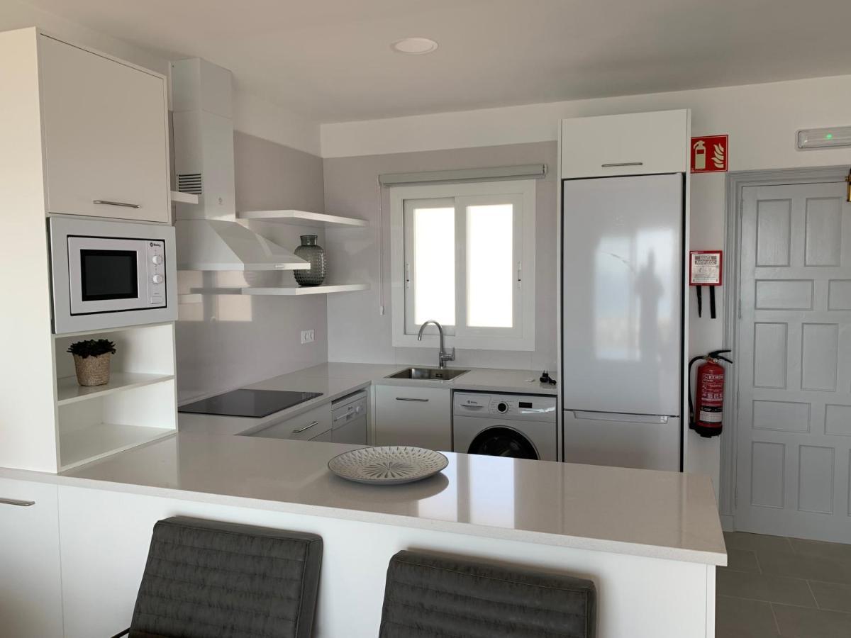Apartamento En Playa Santo Tomas Es Migjorn Gran Bagian luar foto