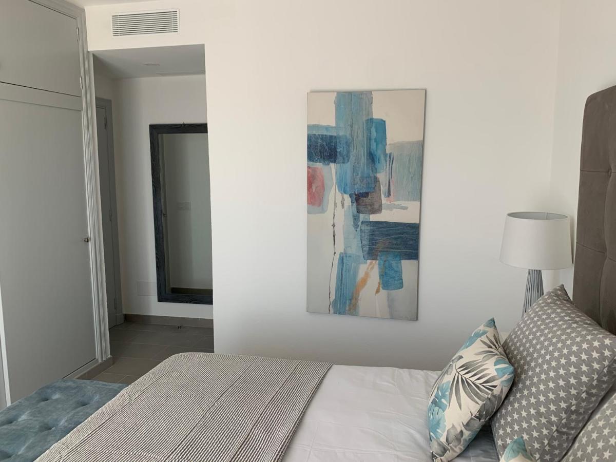 Apartamento En Playa Santo Tomas Es Migjorn Gran Bagian luar foto