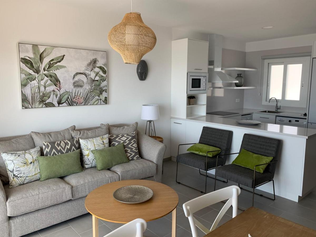 Apartamento En Playa Santo Tomas Es Migjorn Gran Bagian luar foto